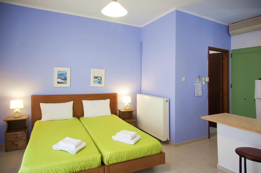 Stefanie Studios Aegina Exterior foto